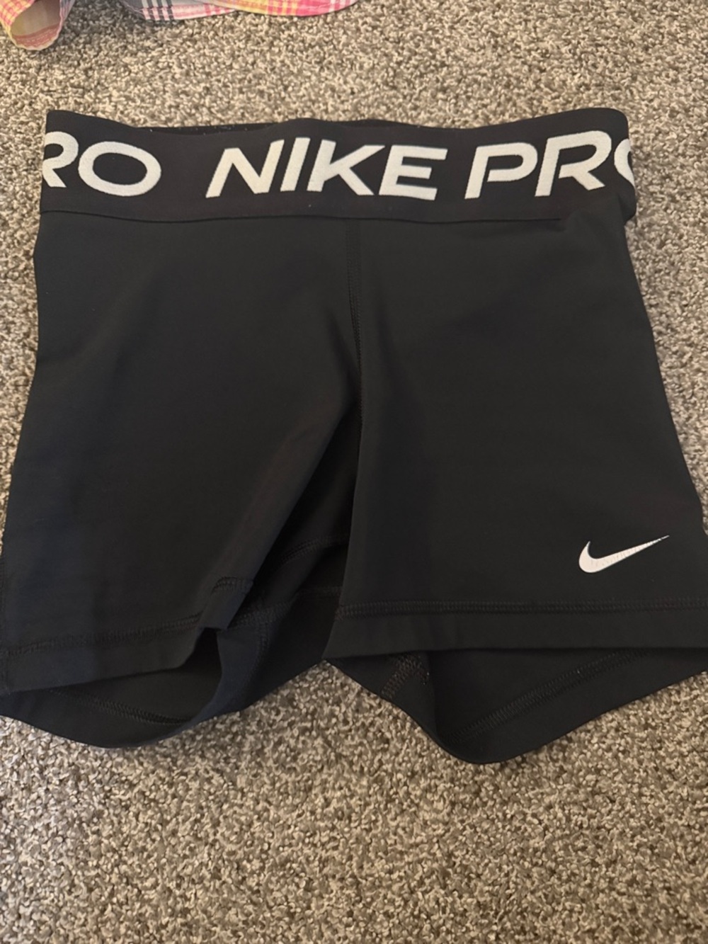 Women’s Nike pro